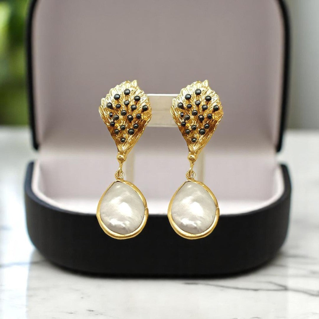 Aurora Fancy Pearl Bloom Gold Earrings