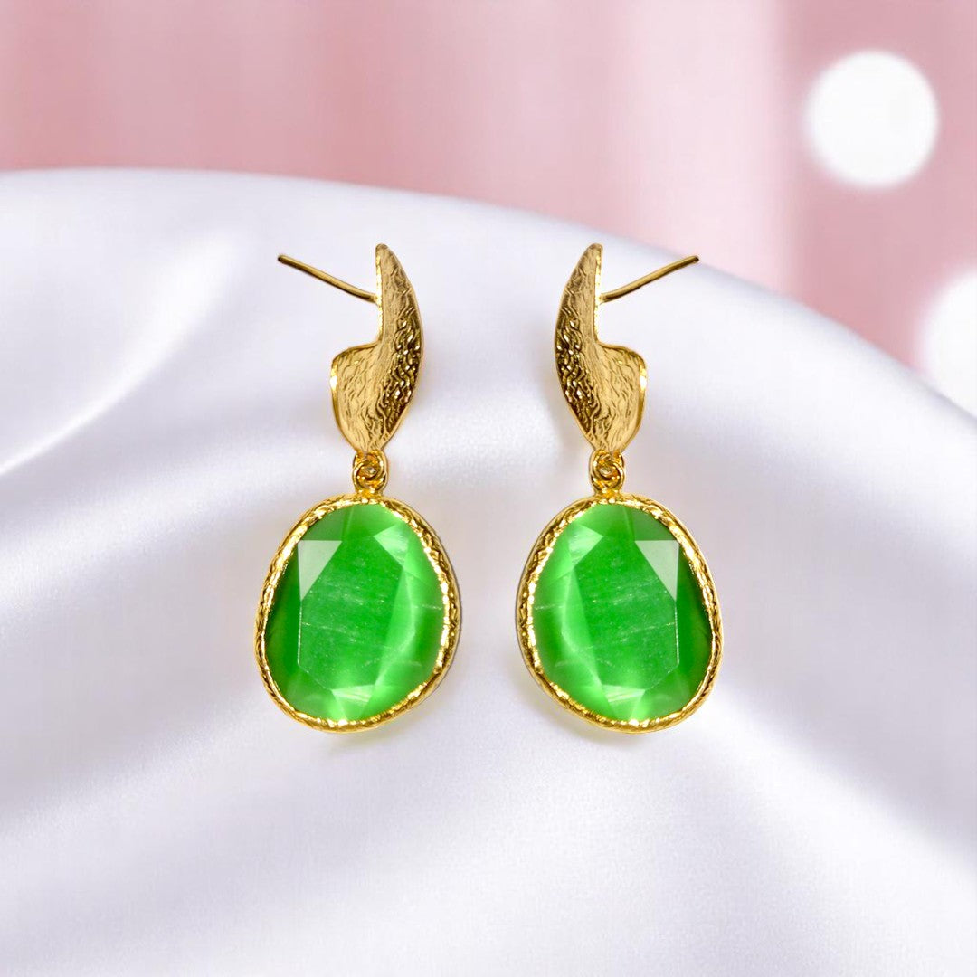 Aurora Green Finger Gold Earrings