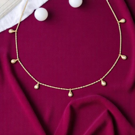 7 Diamond Teardrop Chain Necklace