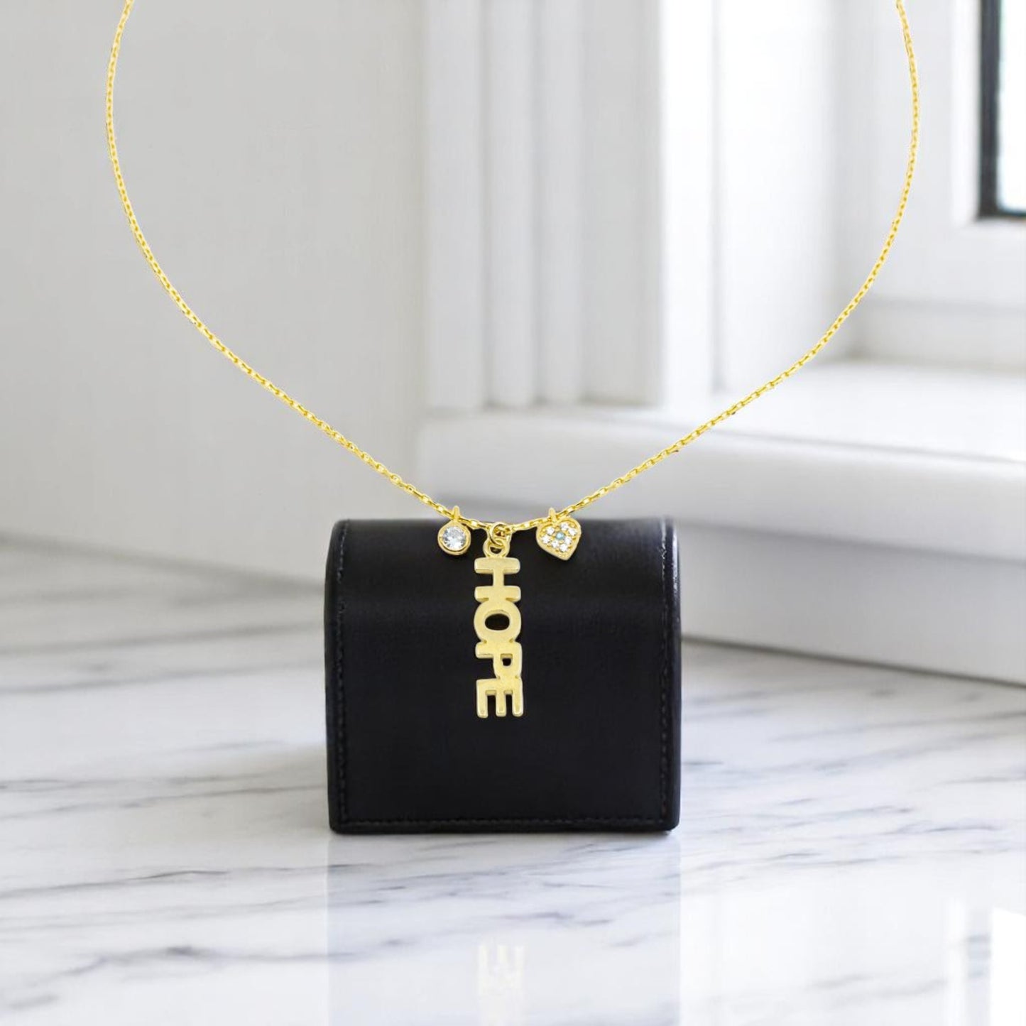 Hope Vertical Necklace in Gold