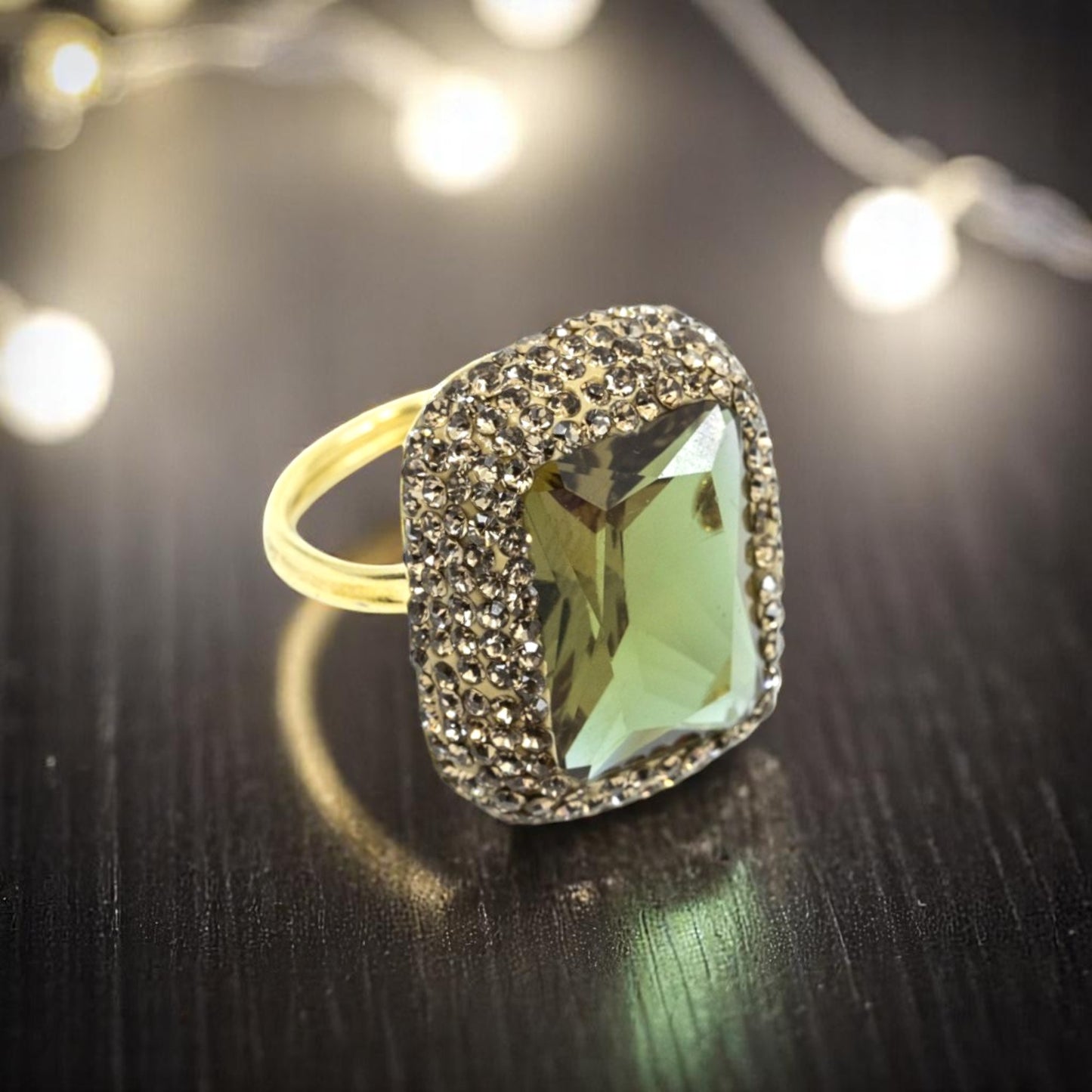 Diaspore Color Changing stone ring