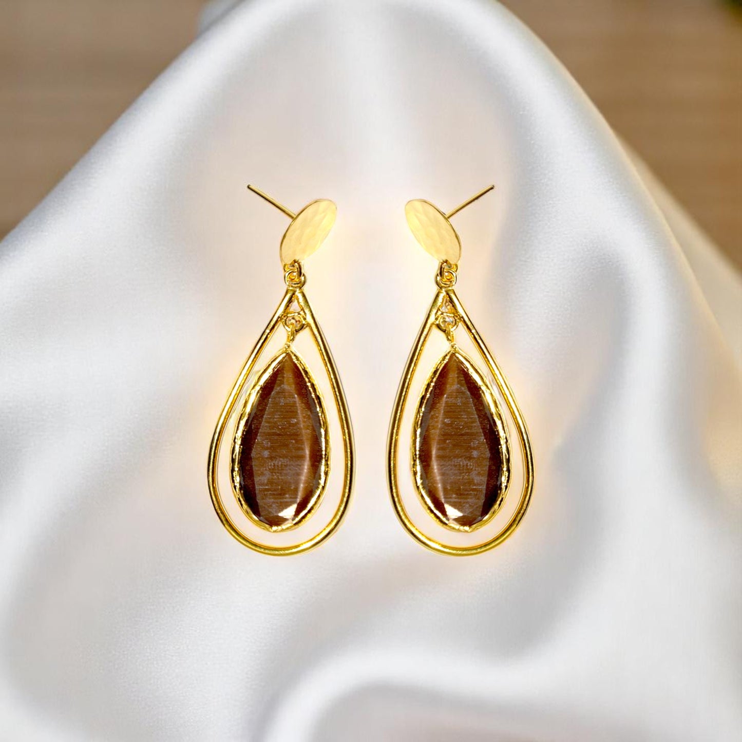Aurora Brown in Cage Gold Earrings