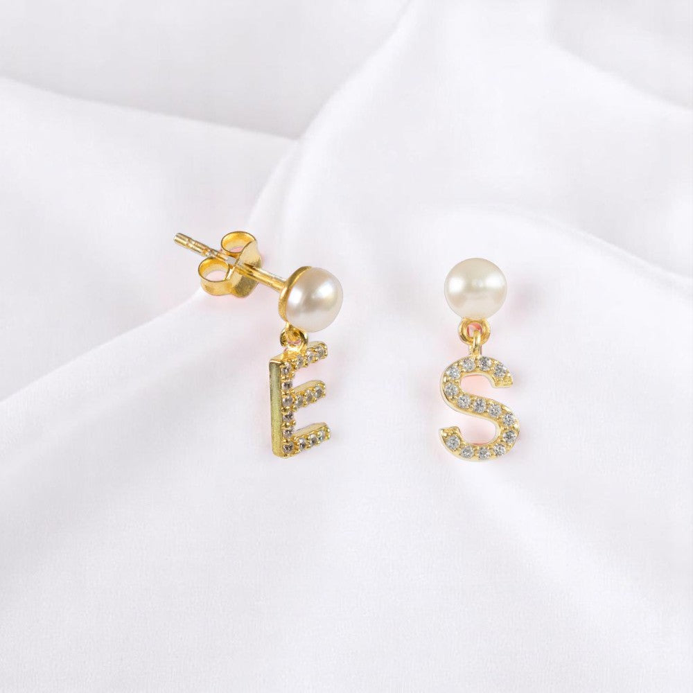 Personalized Diamond Initial Pearl Earring