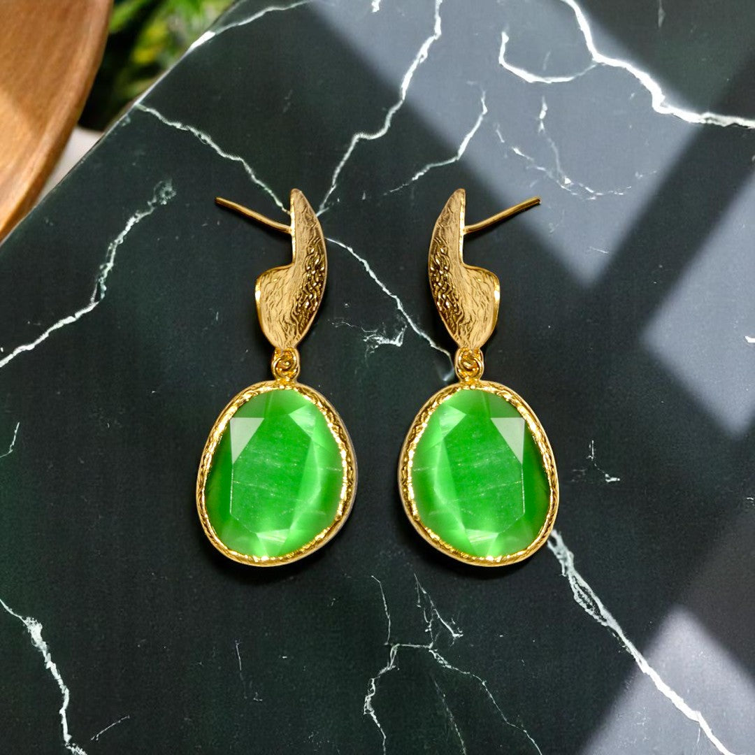 Aurora Green Finger Gold Earrings