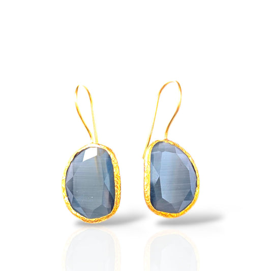 Cat eye Earrings