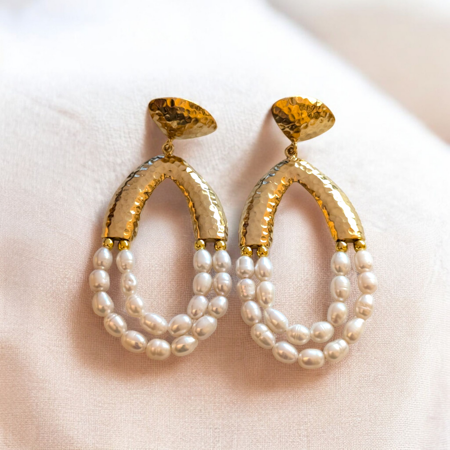 pearl chandelier earrings 18K gold-plated hammered teardrop earing