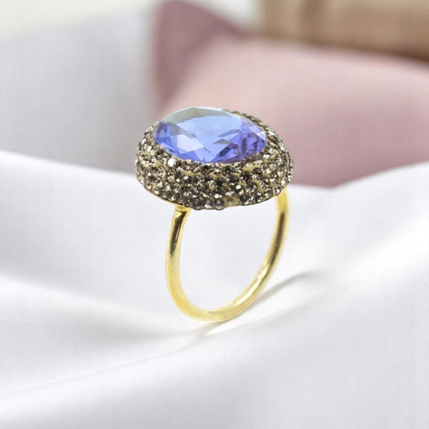 Diaspore Color Changing Ring with Hematite Trim