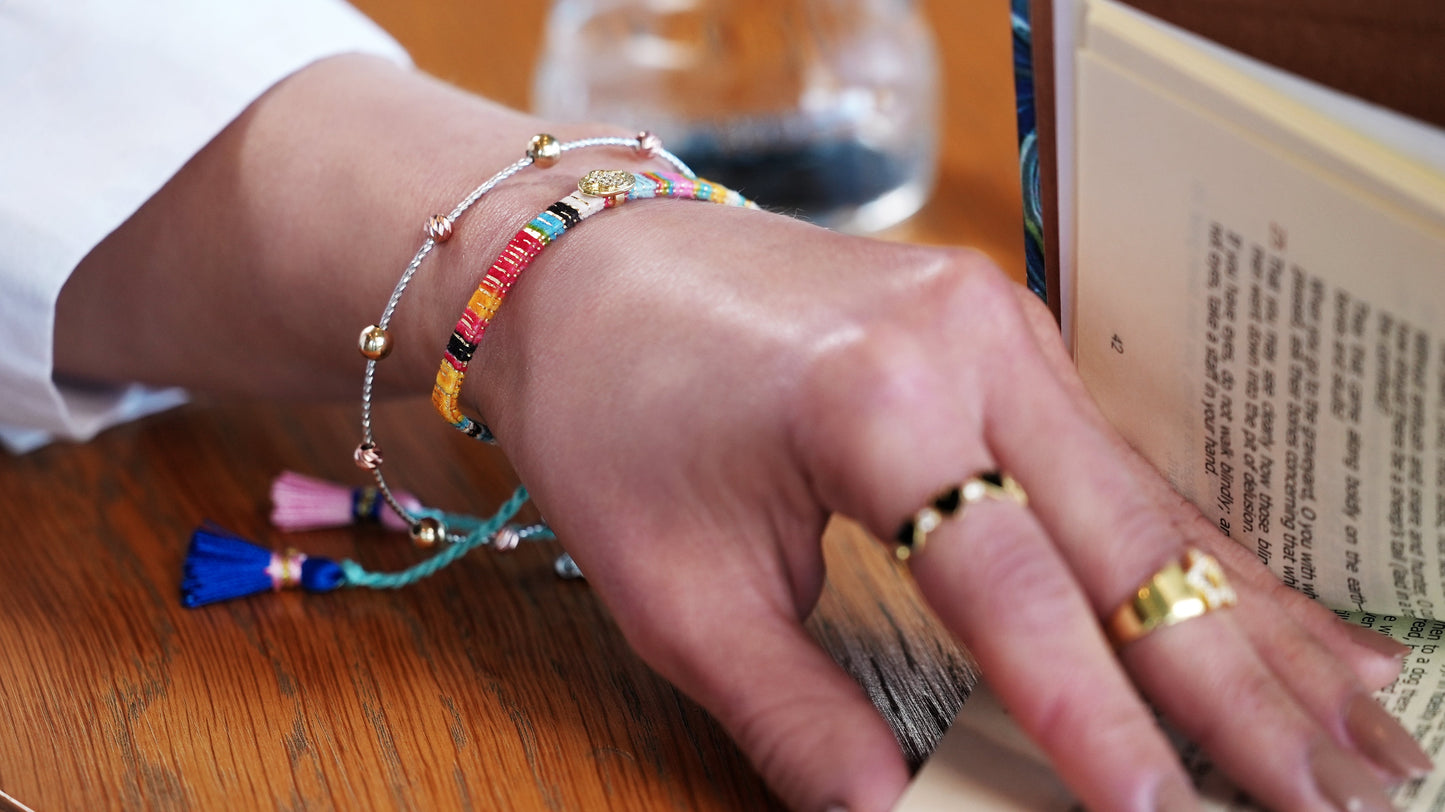 Hamza Bracelet with Colorful Thread