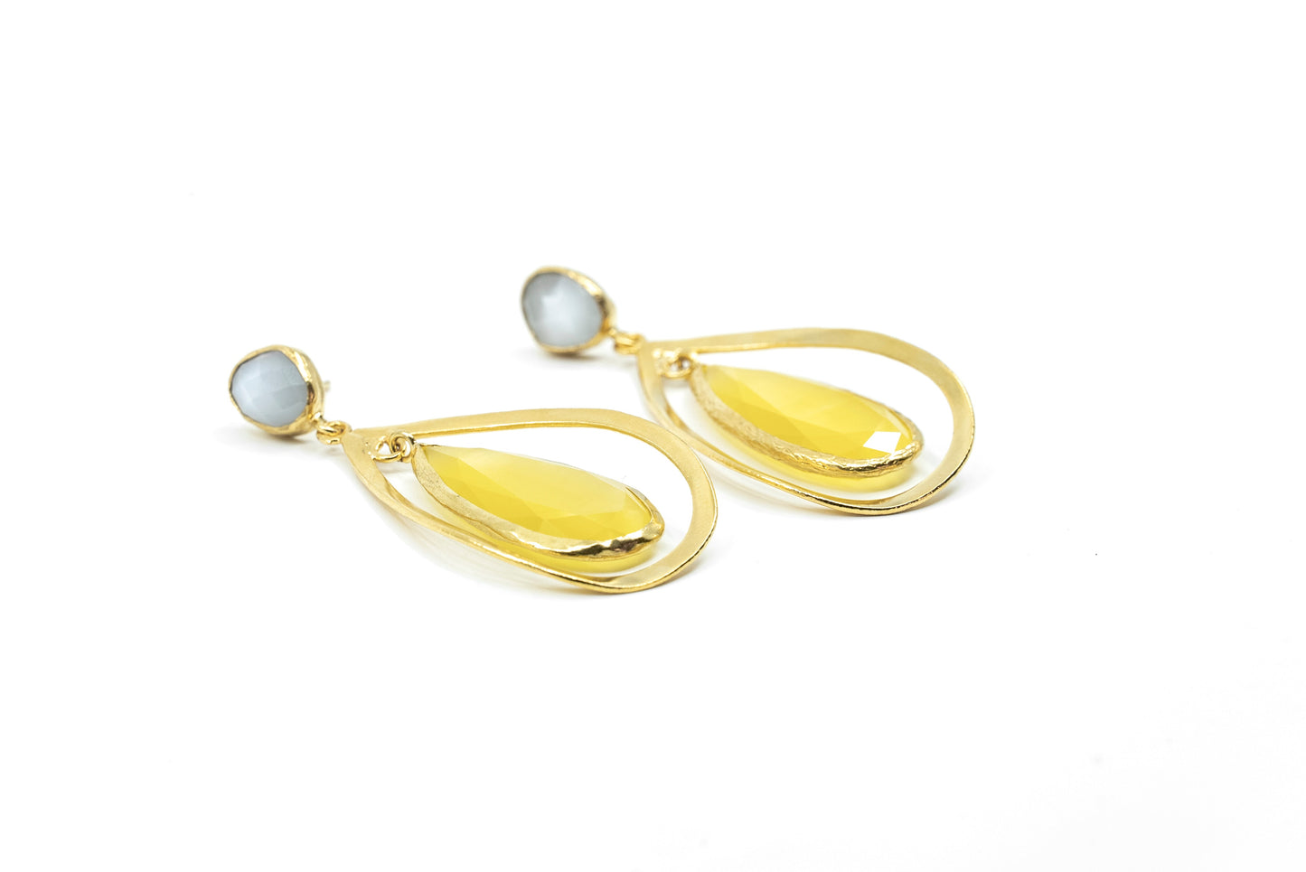 Tear Drop Dangling Earing with yellow stone